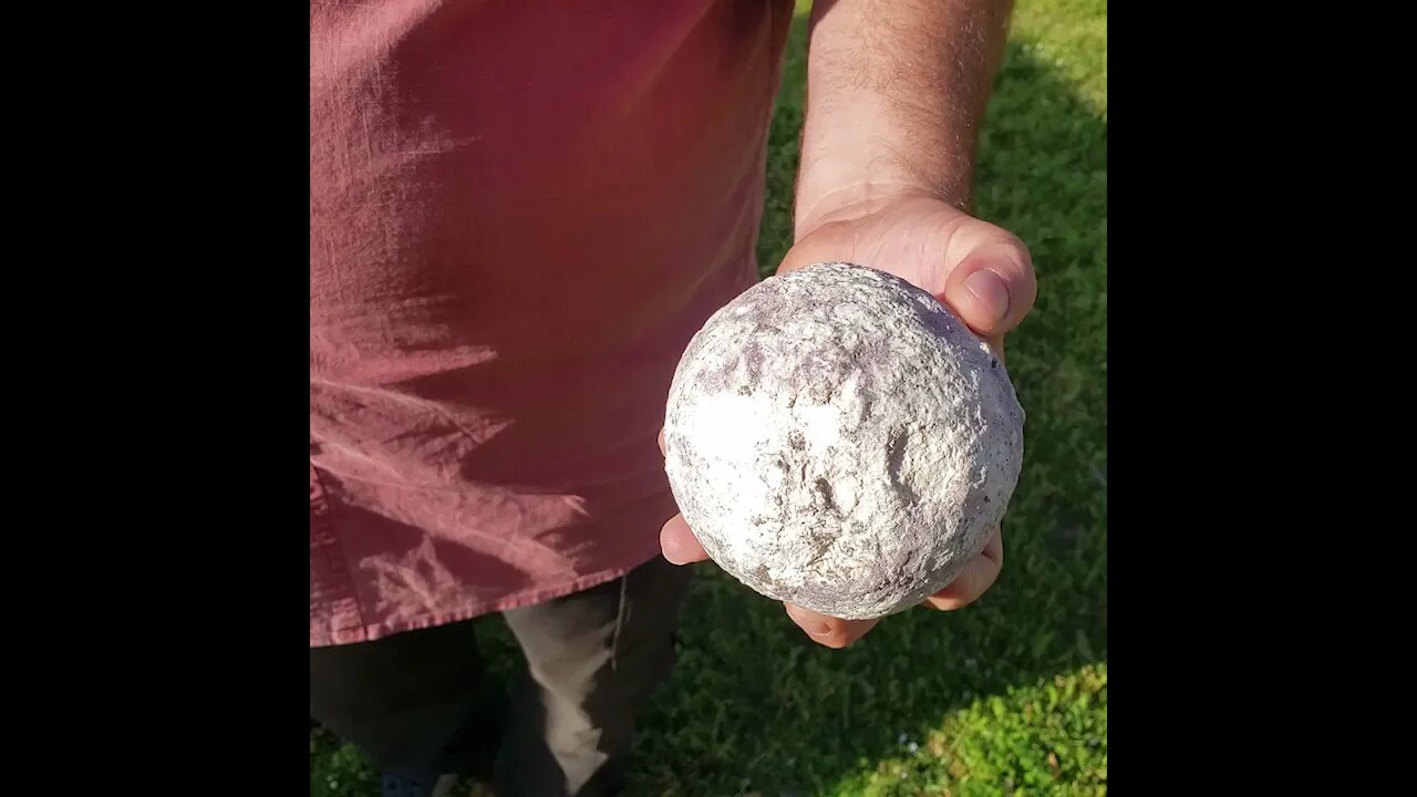 Nice hollow geode. Is it amethyst, or is it smokey?