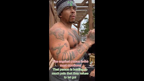 THE 😡 ANGRIEST PERSON IS REALLY THE MOST EMOTIONAL 😭 the best motivational bodybuilding rapper