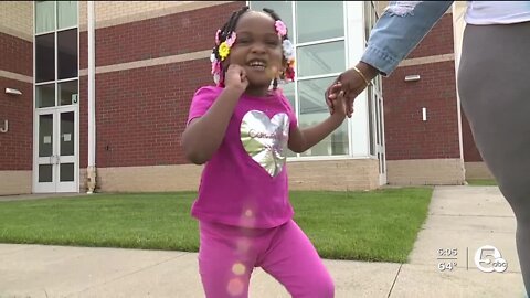 'They were guardian angels', mother meets couple who found 2-year-old after she wandered away from daycare