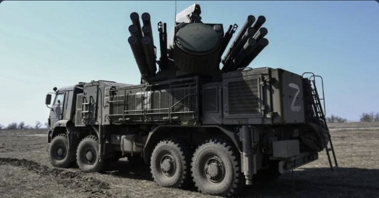 Pantsir-S SAM system crews