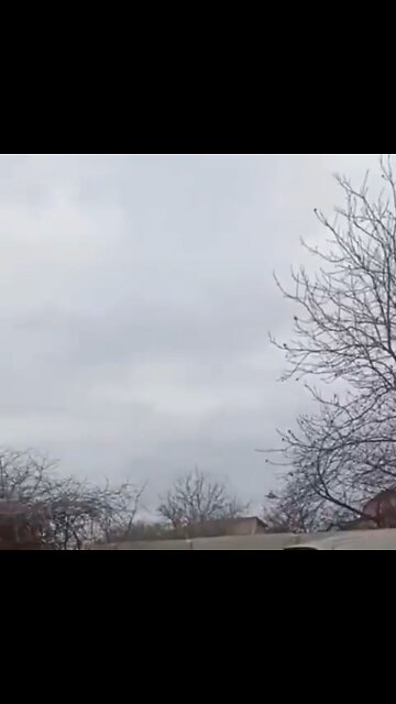 Russian Mi-24P APU operates in Gostomel firing over civilians.