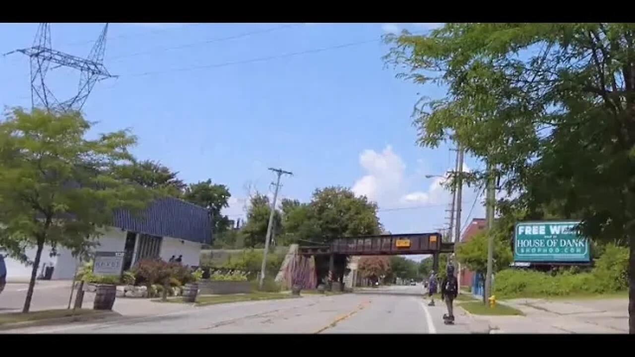 Grand Rapids Electric Rollers - Downtown Grand Rapids - Group ride