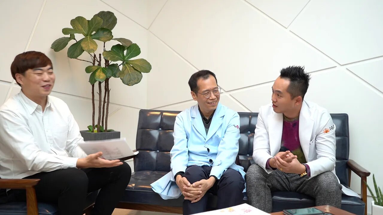 모사언 원장 홍성민 원장 강남역 4번출구 자향미한의원 소개 튼살침 흉터침 치료