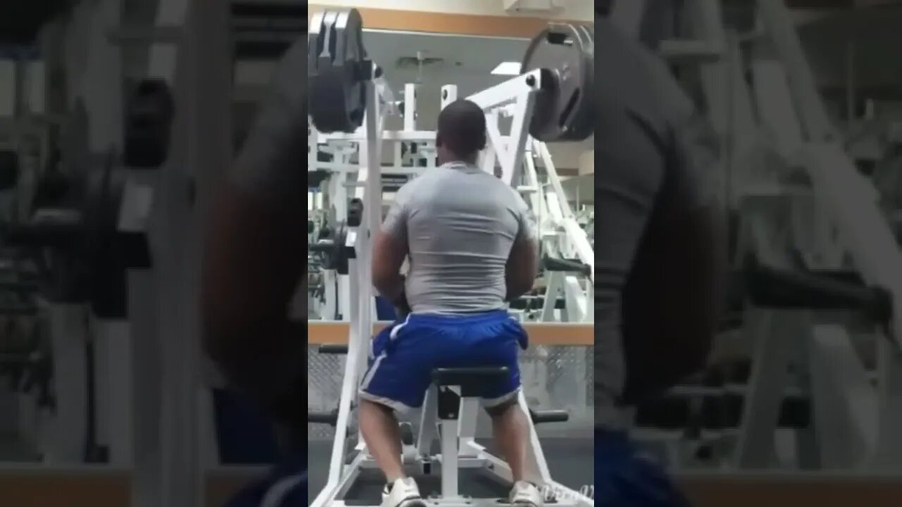 Mid Row @Hammer Strength