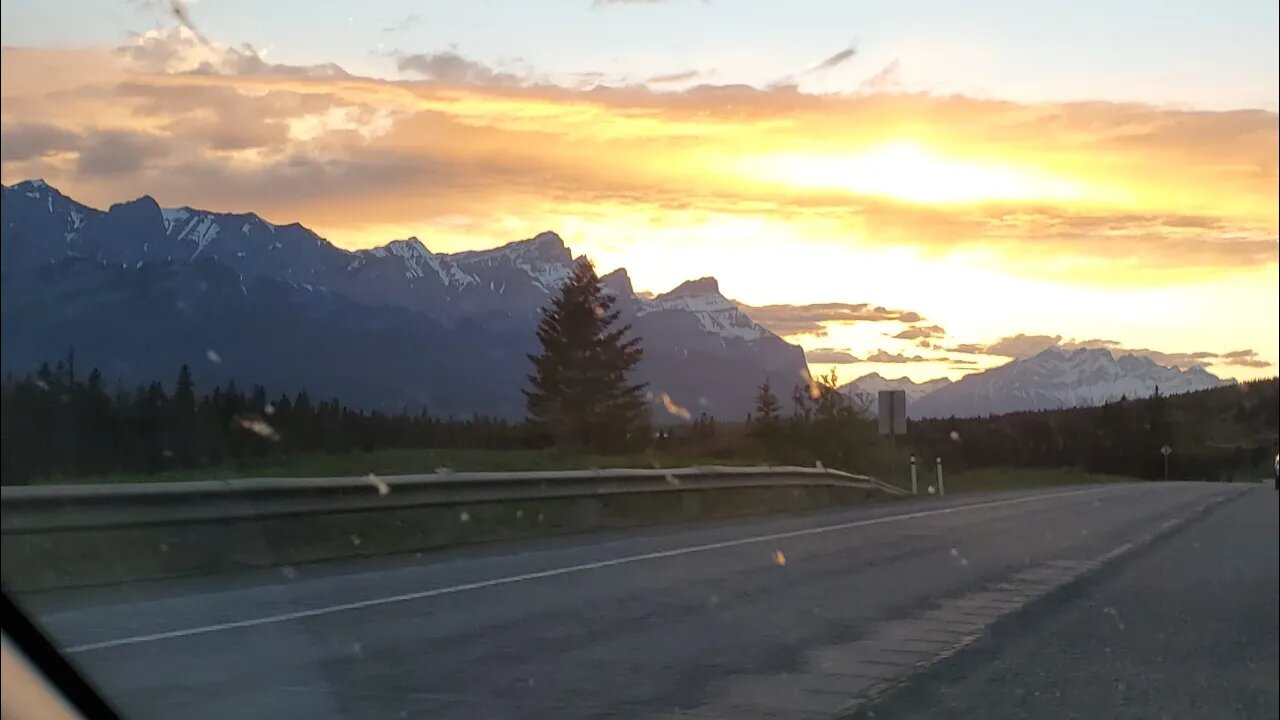 Absolutely nothing to do with stocks. My drive into the rockies sunset last night. FFIA. $rdbx $amc