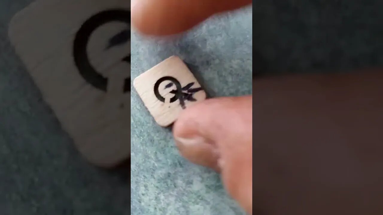 Q CUE SKELETON ALPHABET