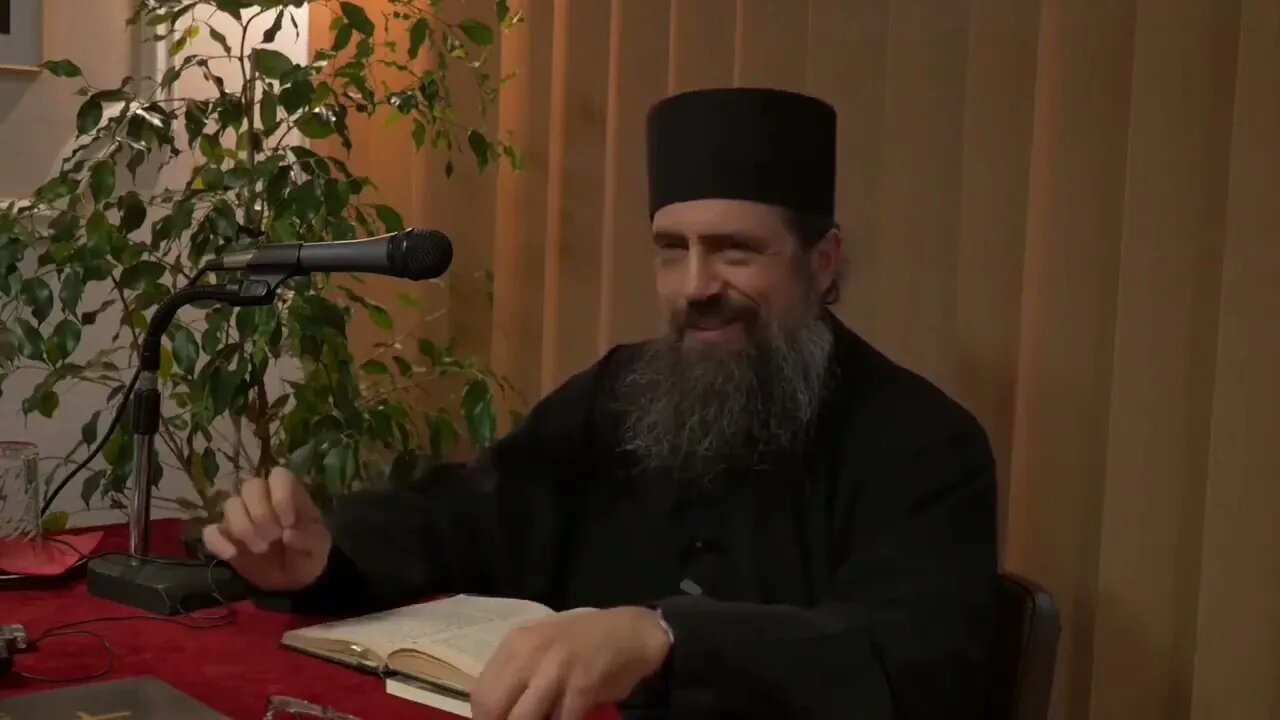 Ὅταν σὲ ἐπαινοῦν στὸν Θεὸ νὰ ἀποδίδεις τὴν δόξα , Ἀρχιμ Σάββα Ἁγιορείτου