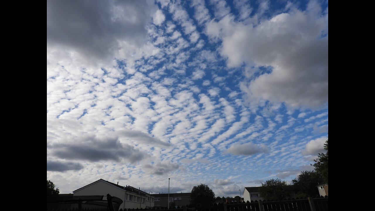 13.07.2022 1810 to 2000 NEUK - Cloud Knitting, with frequencies (2 of 3)