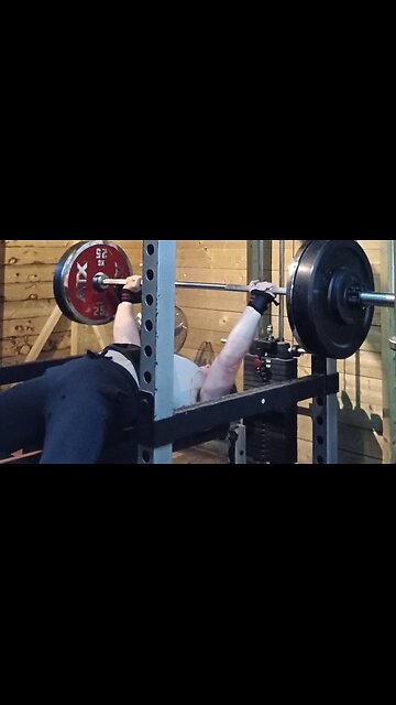 Smooth 115 Kgs Paused Bench Press