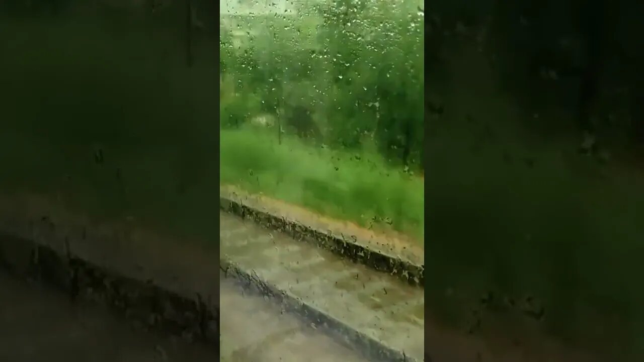 Tumhe baarish Bada Yaad krti hai Shorts