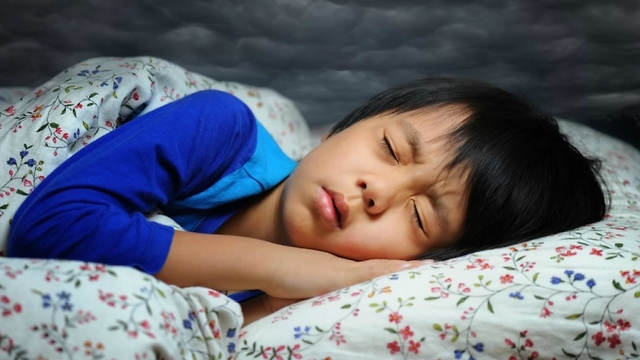 Why You Can Feel Like You're Really Falling When You Start to Fall Asleep
