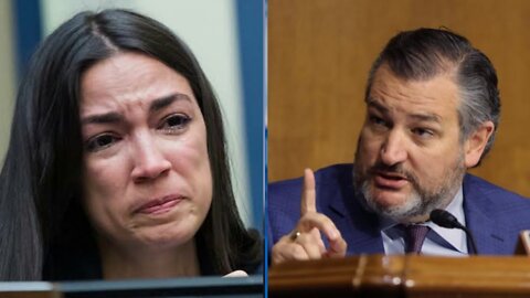 VIRAL MOMENT! Ted Cruz Gets Up and EMBARRASSED AOC to Her Face