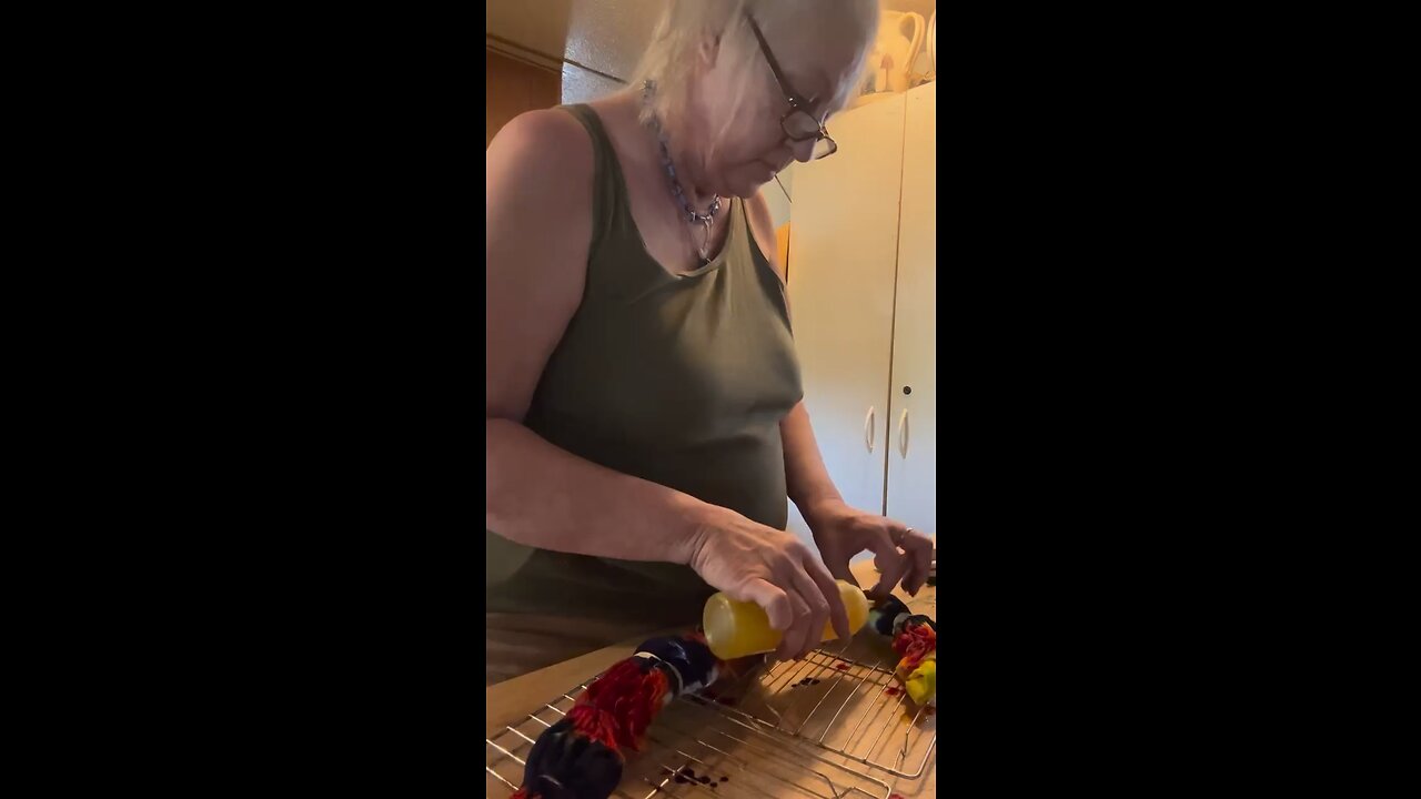 #4 v the & dye placement