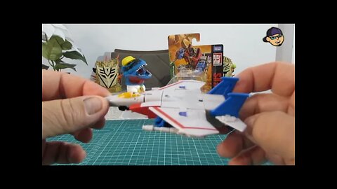 Transformers Kingdom WFC Core Class Starscream Review