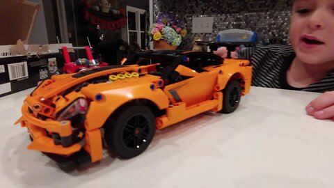 Cai Guy-Lego Technic Power Boat and Corvette ZR1