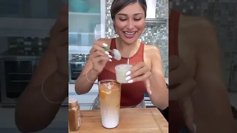 STARBUCKS PUMPKIN SPICE LATTE!!#keto #lowcarb #starbucksdrinks #pumpkinspicelatte #pumpkindrinks