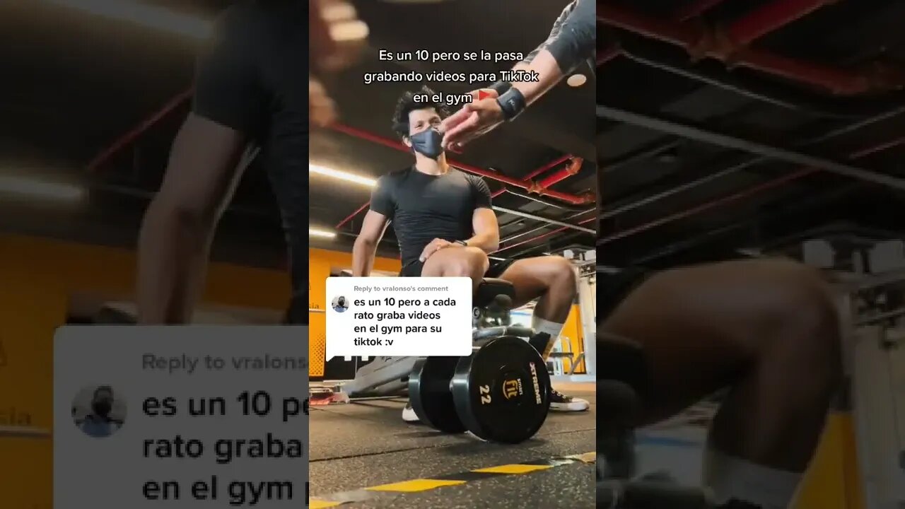 Es un 10 pero se la Pasa Haciendo Esto en el Gym... 🚩