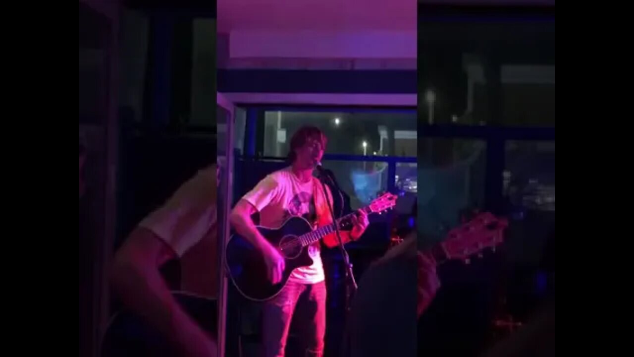 Breathe (Pink Floyd) at the Venice Whaler
