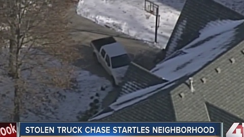 Man in custody after hour-long chase in KC metro