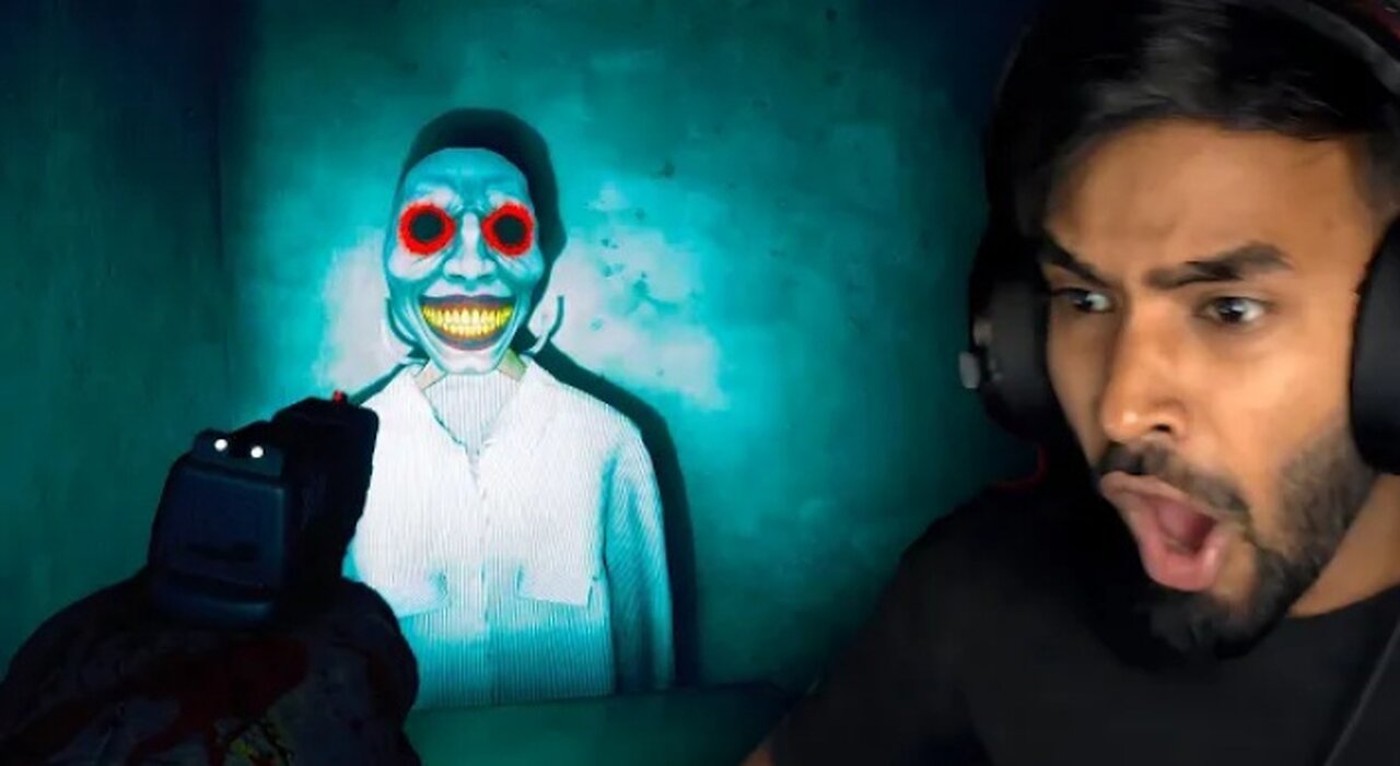 SUPER REALISTIC HORROR GAME