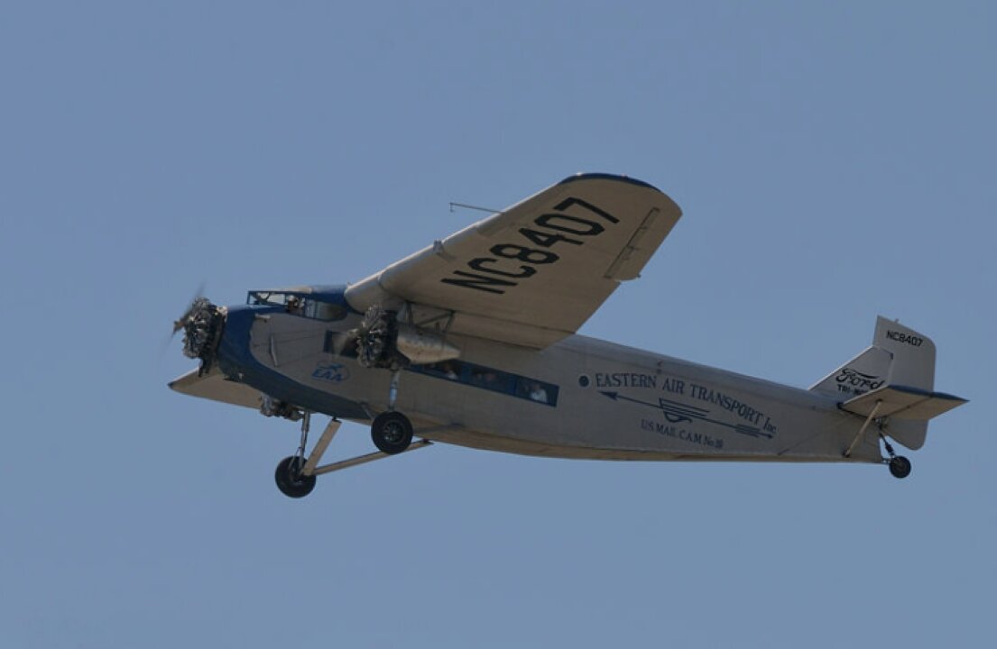 Flying the Ford Tri-Motor