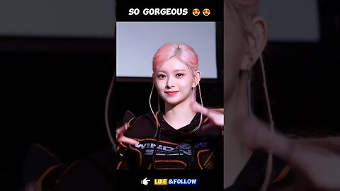 So gorgeous 😍😍