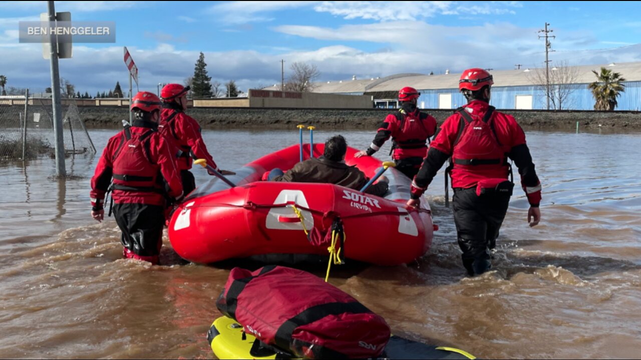 Local firefighters help rescue residents in flooded Merced neighborhood