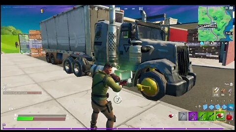 Playing Fortnite on PC