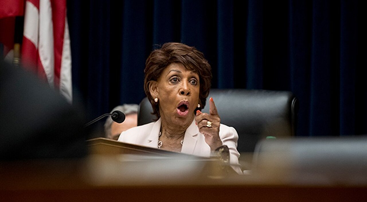 Maxine Waters' Disgusting Suck up to Sam Bankman-Fried Receives an Even More Disgusting Response