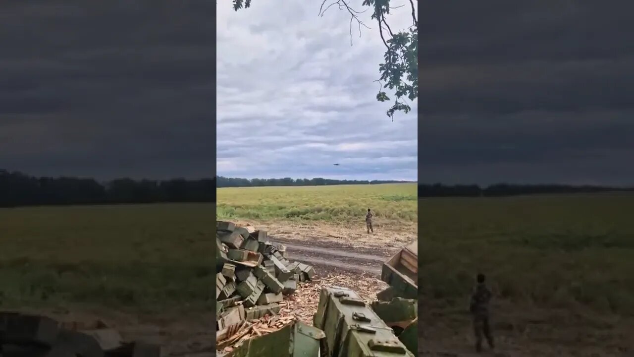 A pair of Su 25s of the Russian Aerospace Forces is going to attack Ukrainian positions