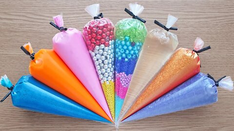 Making Crunchy Slime with Piping Bags #172