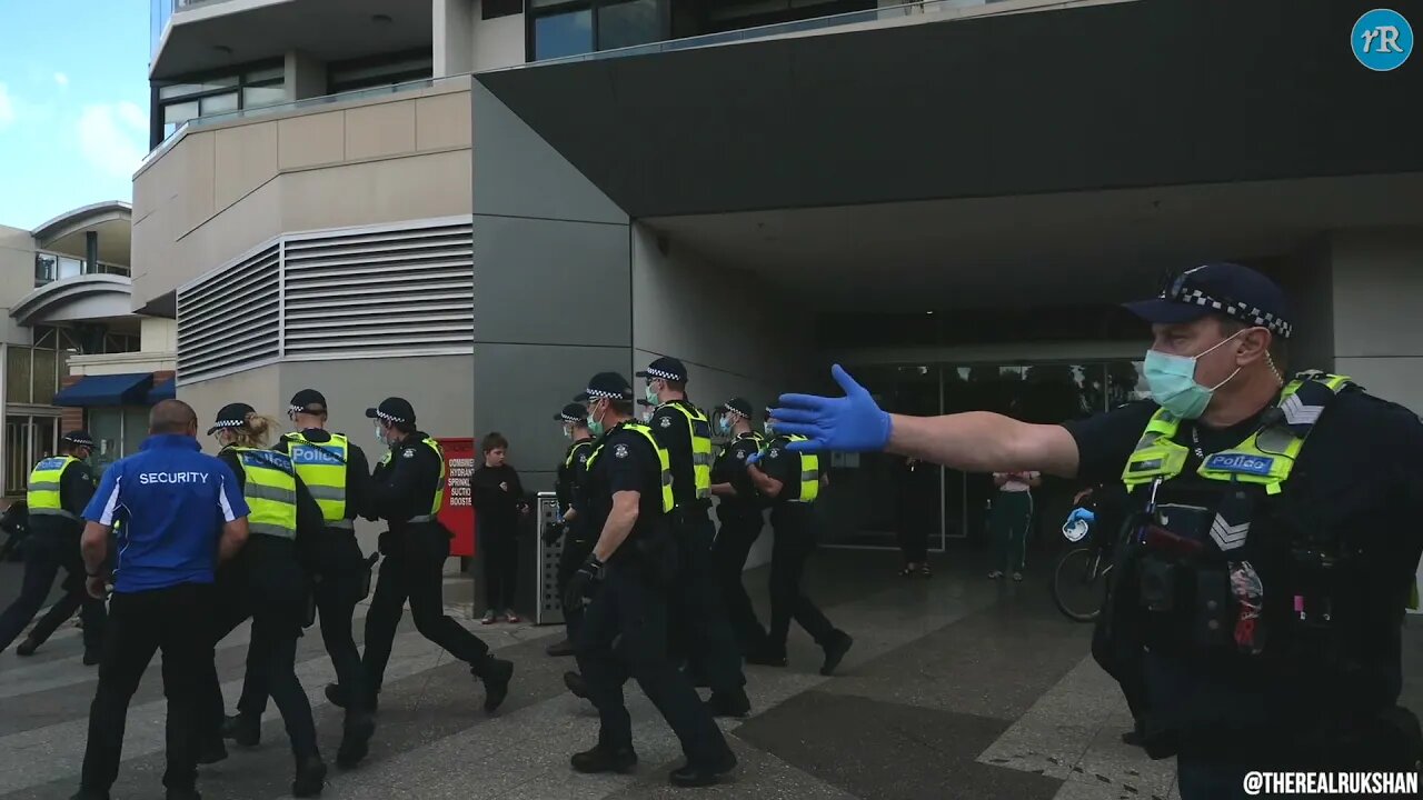 Northcote Plaza Standoff - 24.09.21