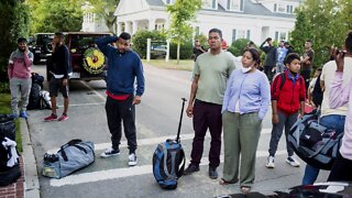 Texas Opens Investigation Into Migrant Flights To Martha's Vineyard