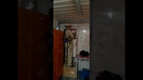 Worker goofs at work #shorts