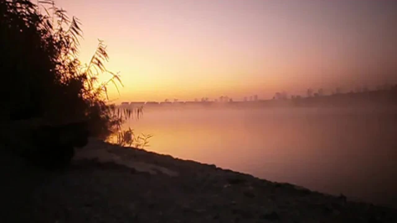 RASARIT DE SOARE IN Laguna Verde "LA VITEZA 1900"