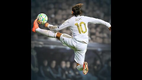 Crazy skills in football 😱🔥