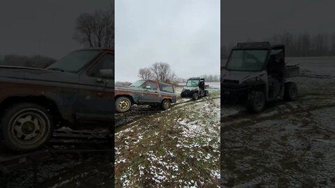 trying to pull the bronco off a trailer #shorts