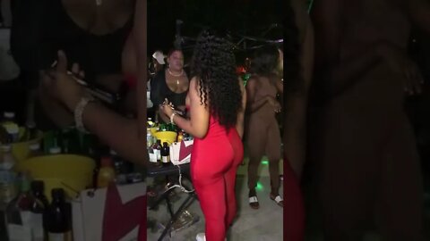 Look at Daniiboo Shape, Top Dancehall Video