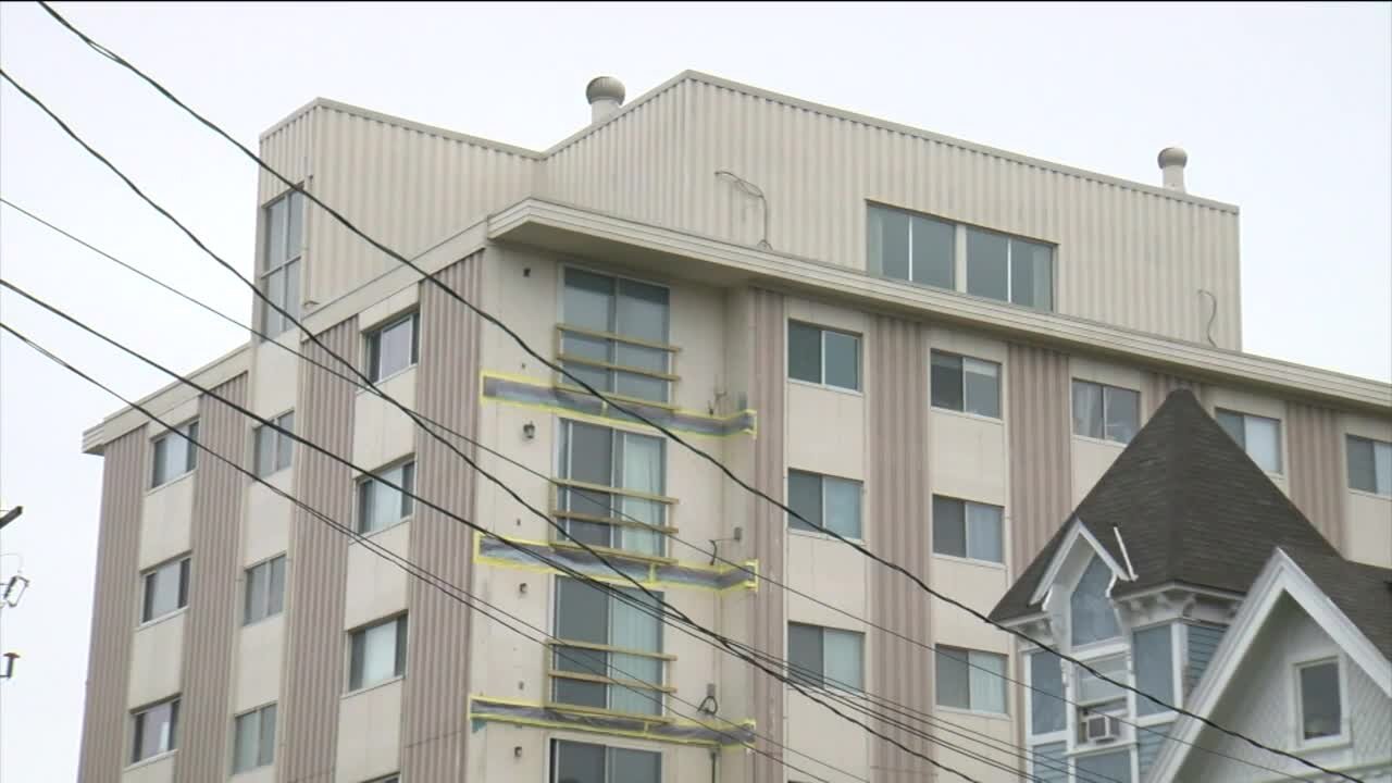Waukesha condo is ‘uninhabitable,' will be demolished, contractor says