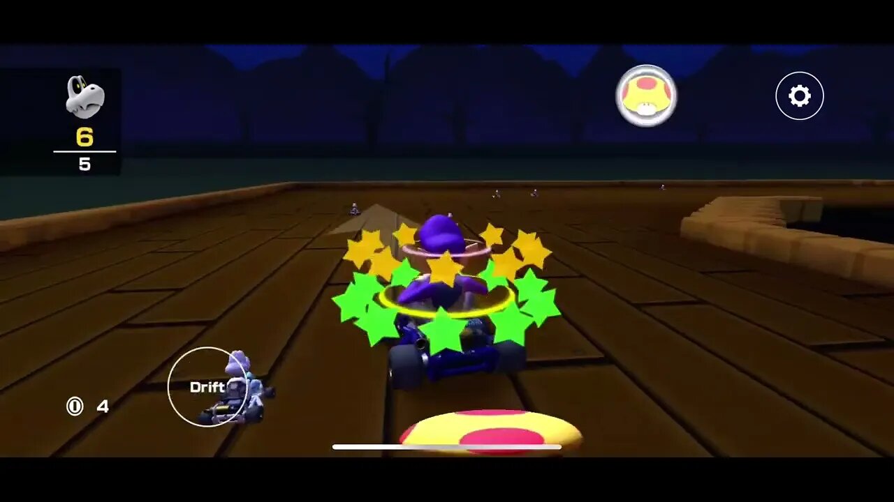 Mario Kart Tour - Toadette cup challenge: Smash Small Dry Bones Gameplay