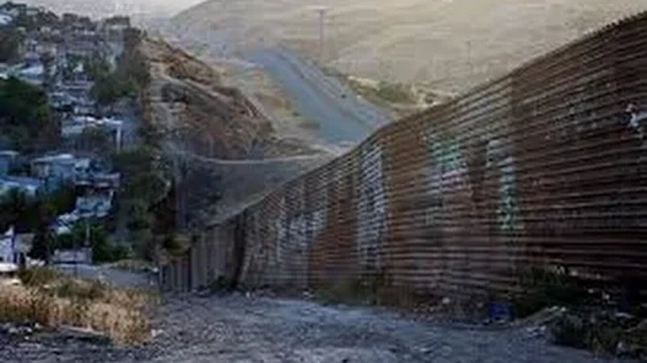 MEXICO BORDER (TALKED TO MEXICAN CIVILIANS THROUGH WALL)