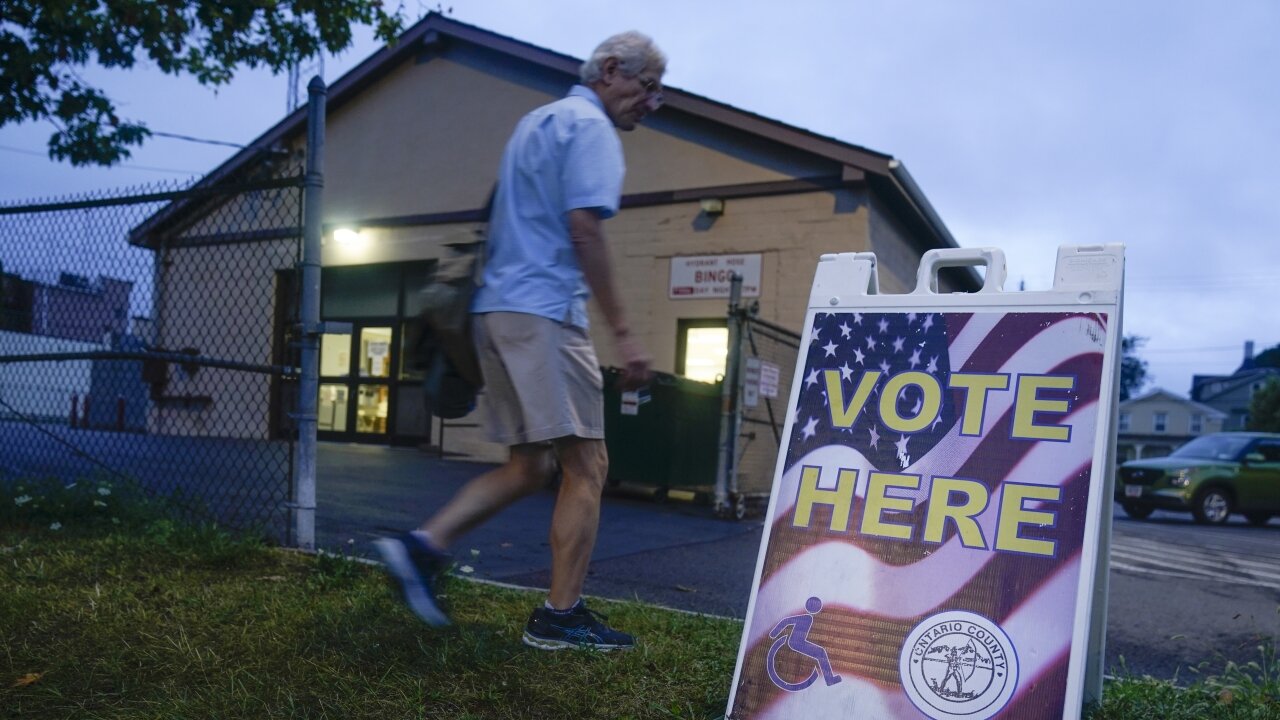 2 Top House Democrats Battle In New York Primary