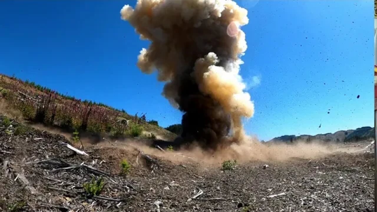 tannerite explosion and full auto