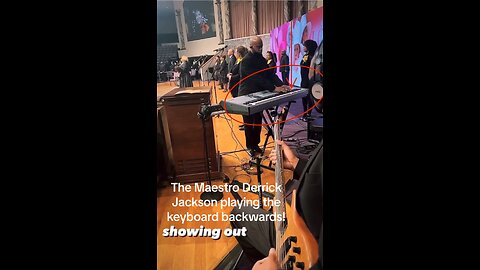 The “Derrick Jackson” playing Keyboard backwards 🎹🔁🎶🎵 #majorscaletv #TotalPraise