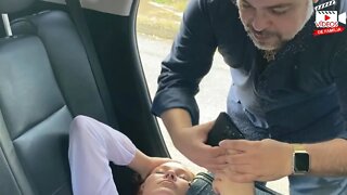 Mulher desmaia no carro e motorista de aplicativo fez o que ninguém esperava!