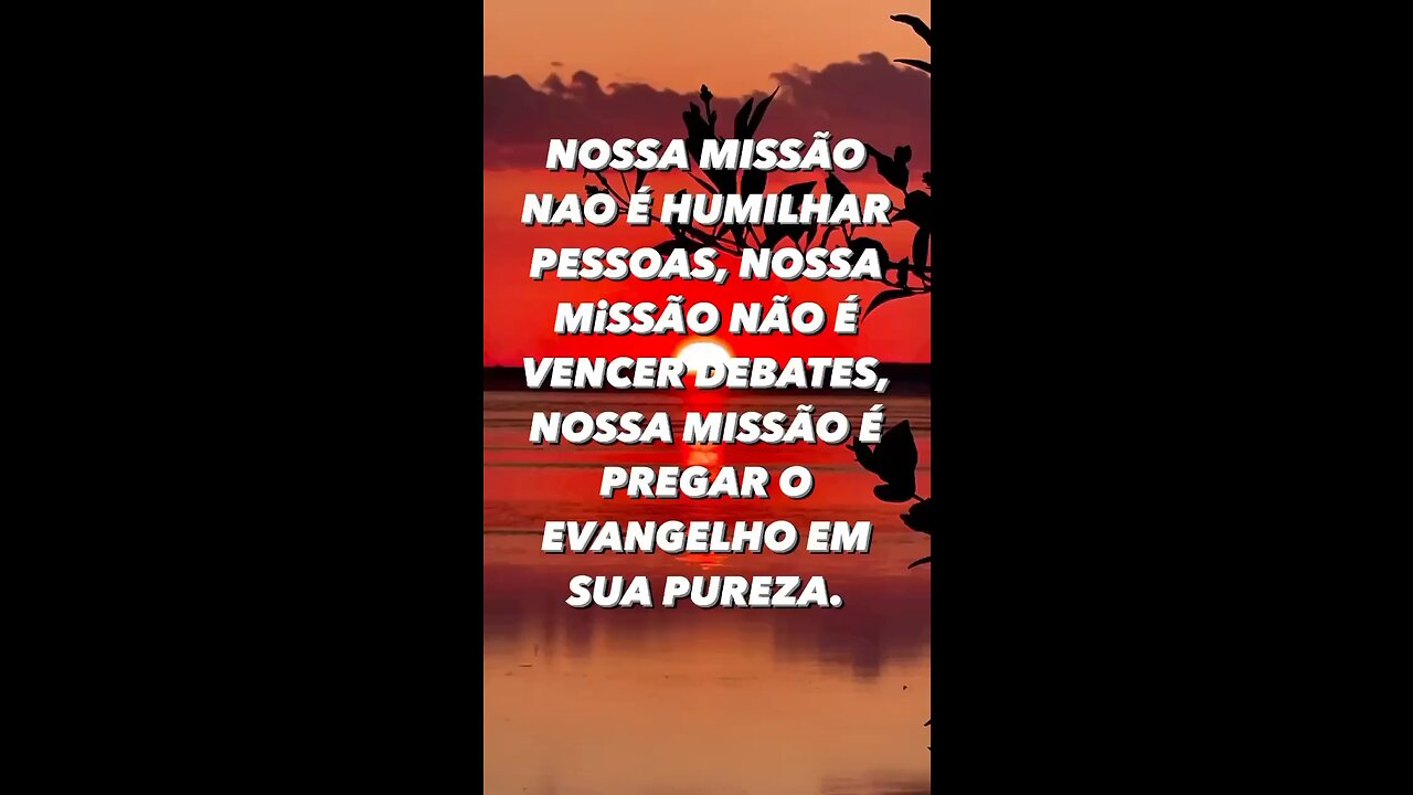 Nossa missão é amar até quem não merece !Our mission is to love even those who don’t deserve it!