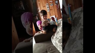 Bebê fofo acordando 🥰😍 #shorts