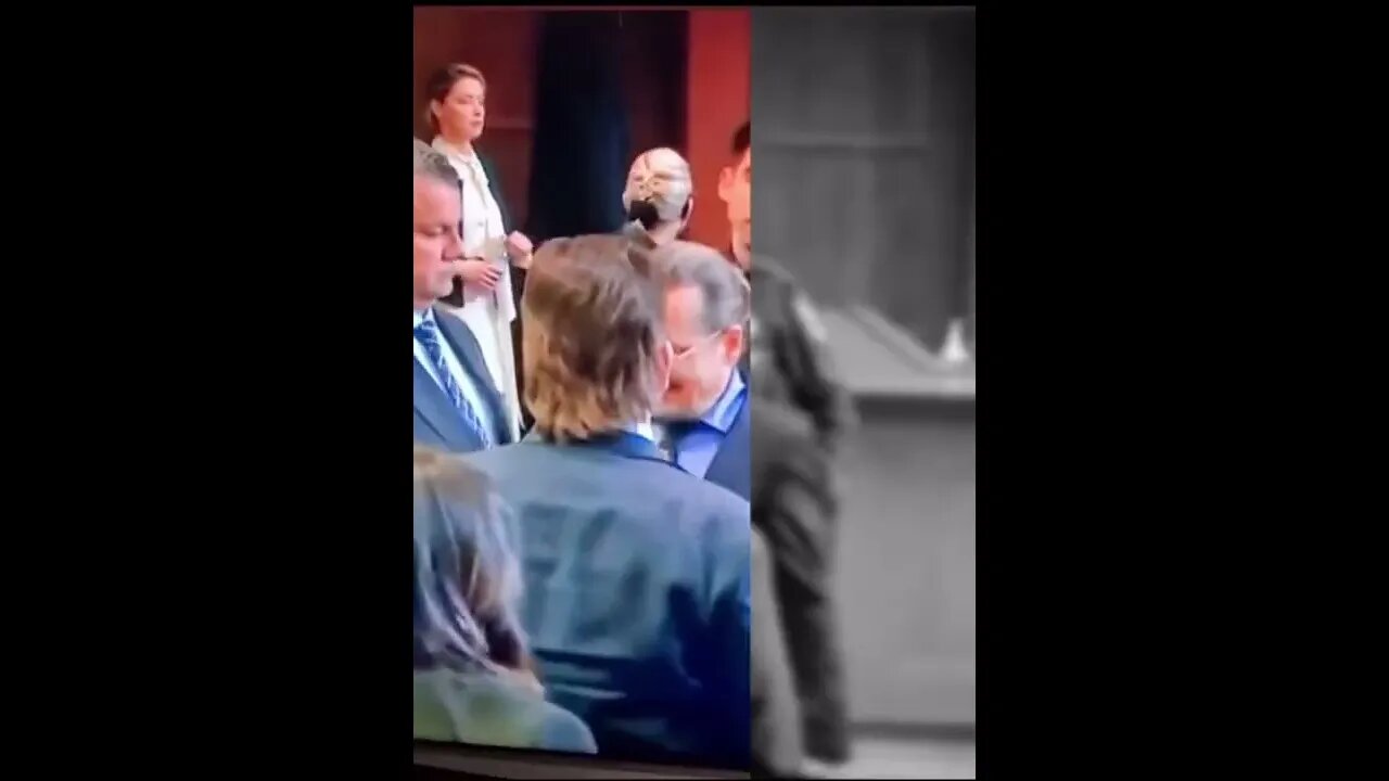 Hilarious #johnnydepp