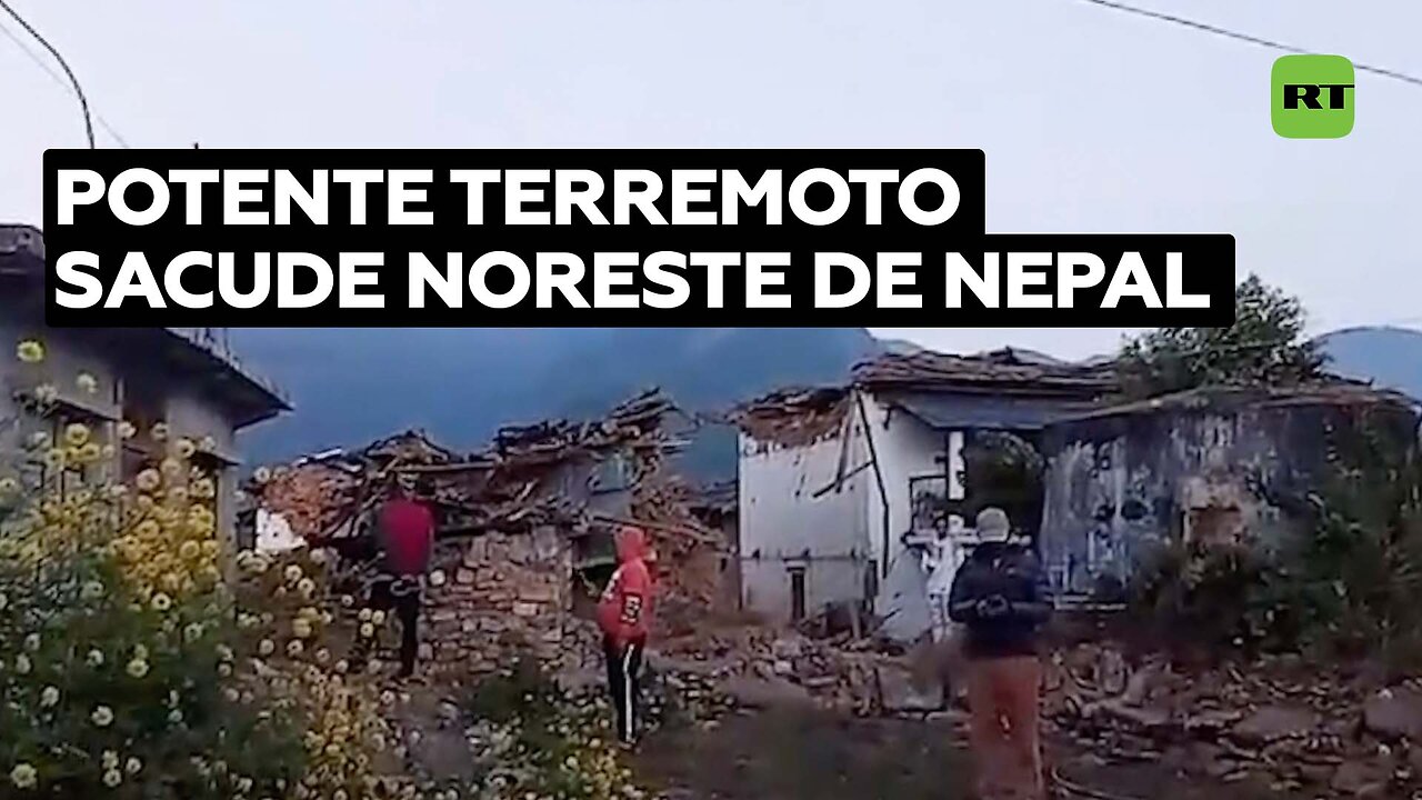 Más de un centenar de muertos tras un fuerte terremoto en Nepal