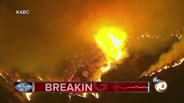 Fire grows to 2,000 acres in Los Angeles